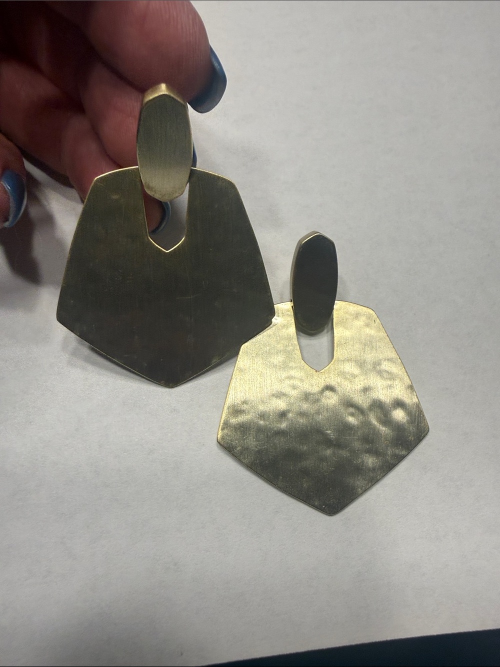 Kendra Scott Brushed Hammered Gold Geometric Drop Earrings